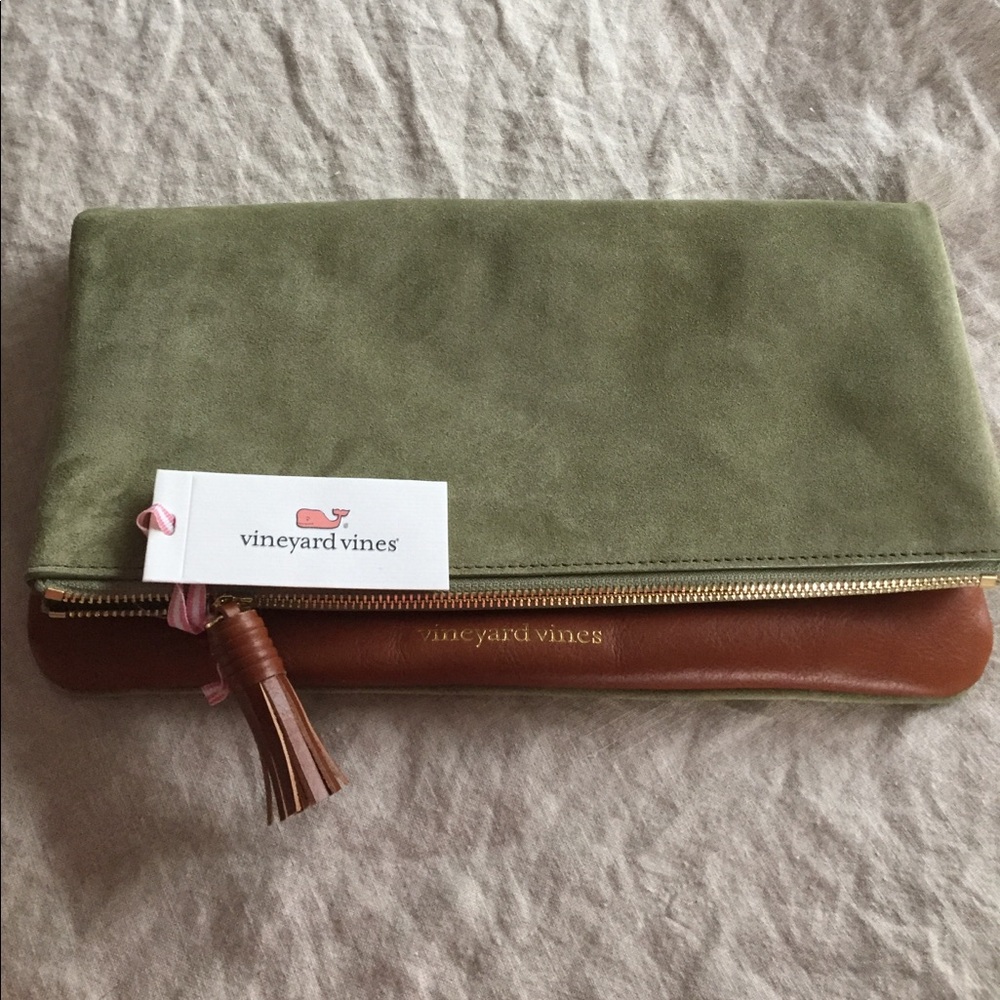 Vineyard Vines clutch